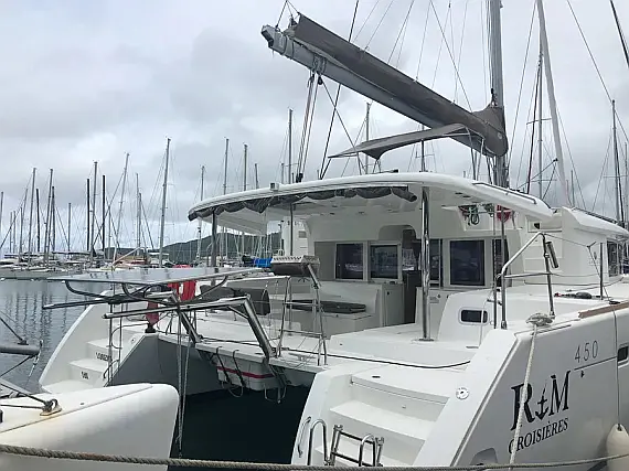 Lagoon 450